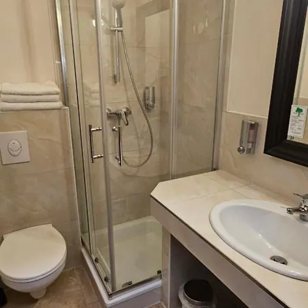 Hotell Citylight 2*